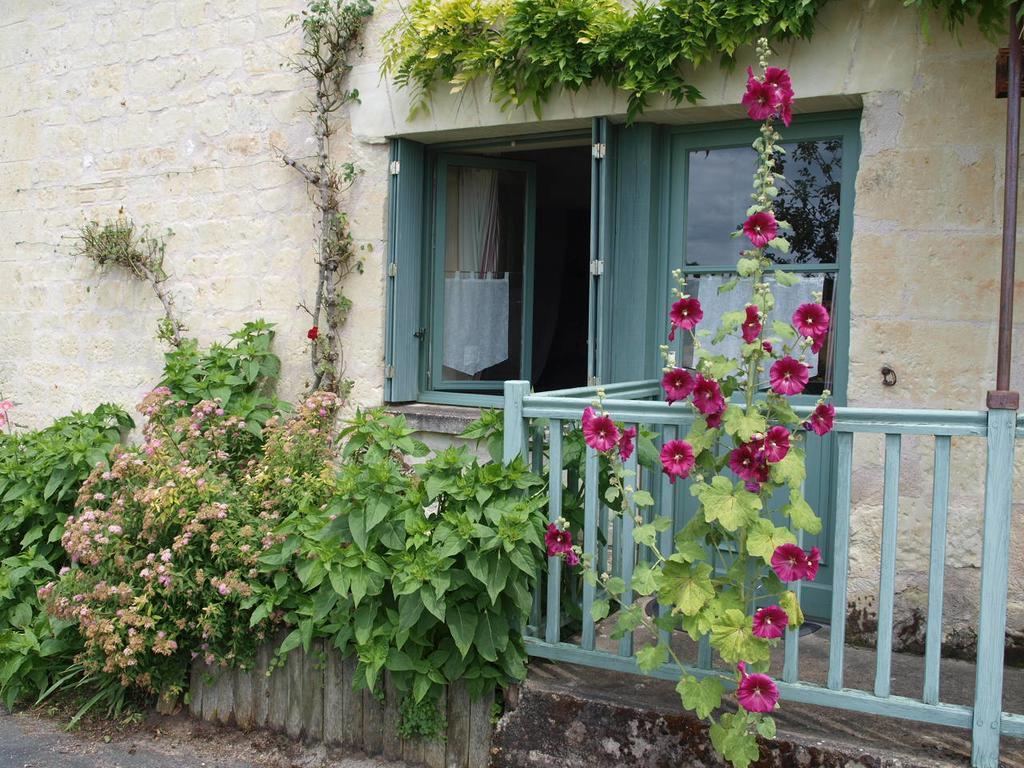 Chambres D'Hotes Du Noisillet Cinais Exterior photo